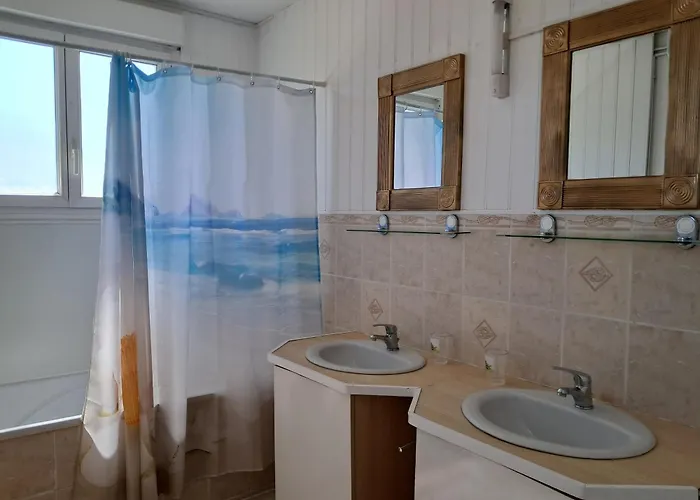 Chez Monique Holiday home