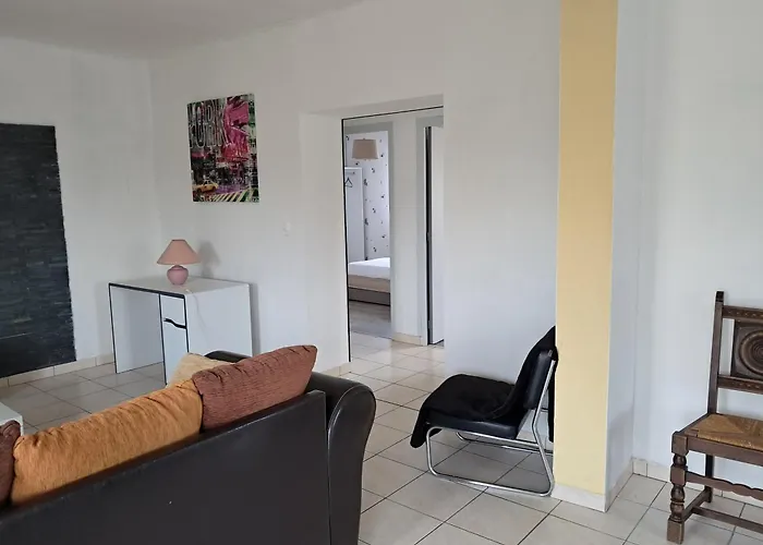 Holiday home Chez Monique Sapignicourt